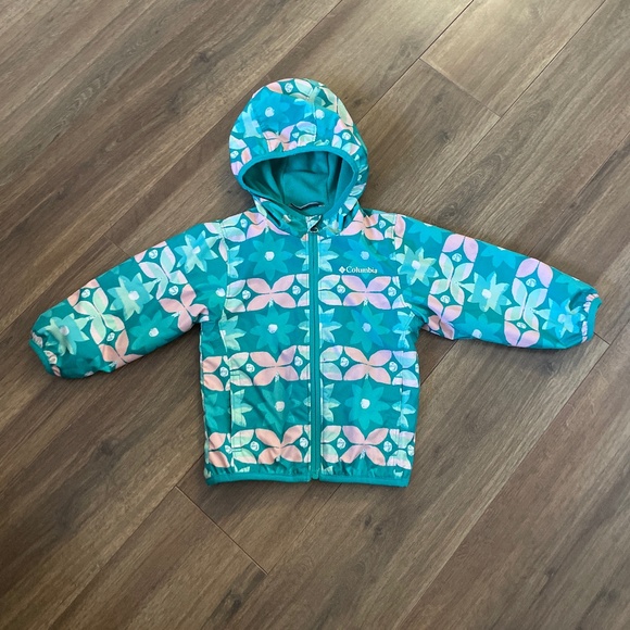 2/$20 Columbia fleece lined wind jacket - Picture 1 of 7